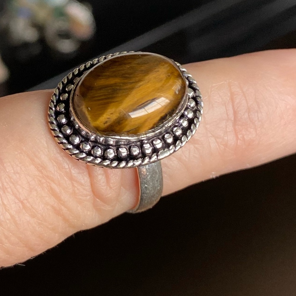 Tiger’s eye sterling silver ring